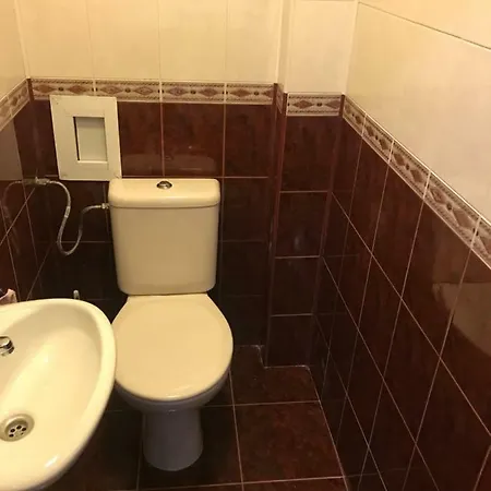 Fantastic 3 Bedroom Lejlighed *