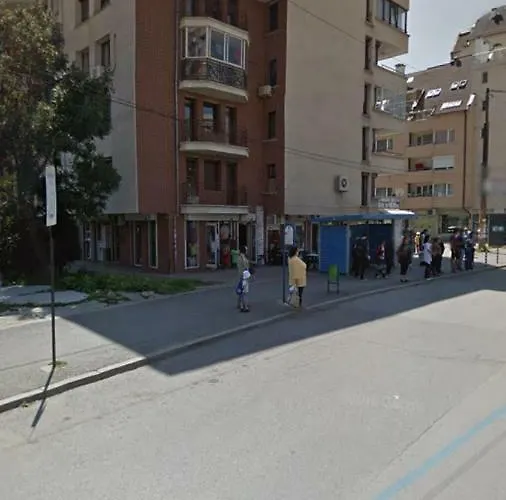 Fantastic 3 Bedroom アパート *